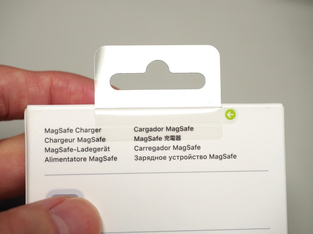 MagSafe 無線充電器外盒封條